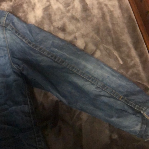 True religion well taking care of - Picture 6 of 8